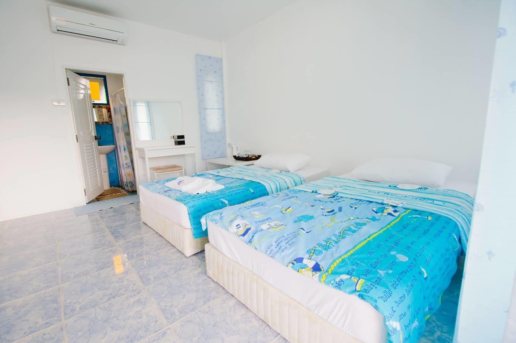 Issara Beach Resort Sichon Esterno foto